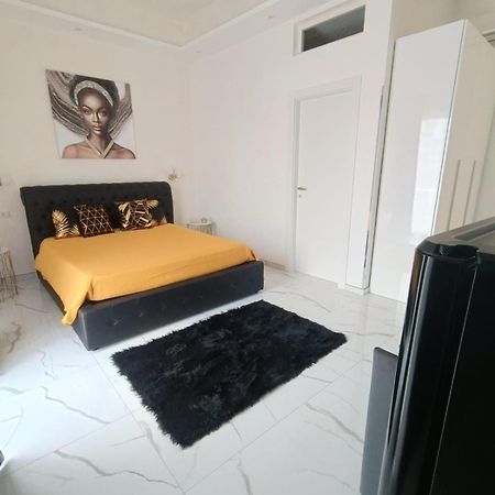 Casa Colella Bed & Breakfast Porto Cesareo Bagian luar foto